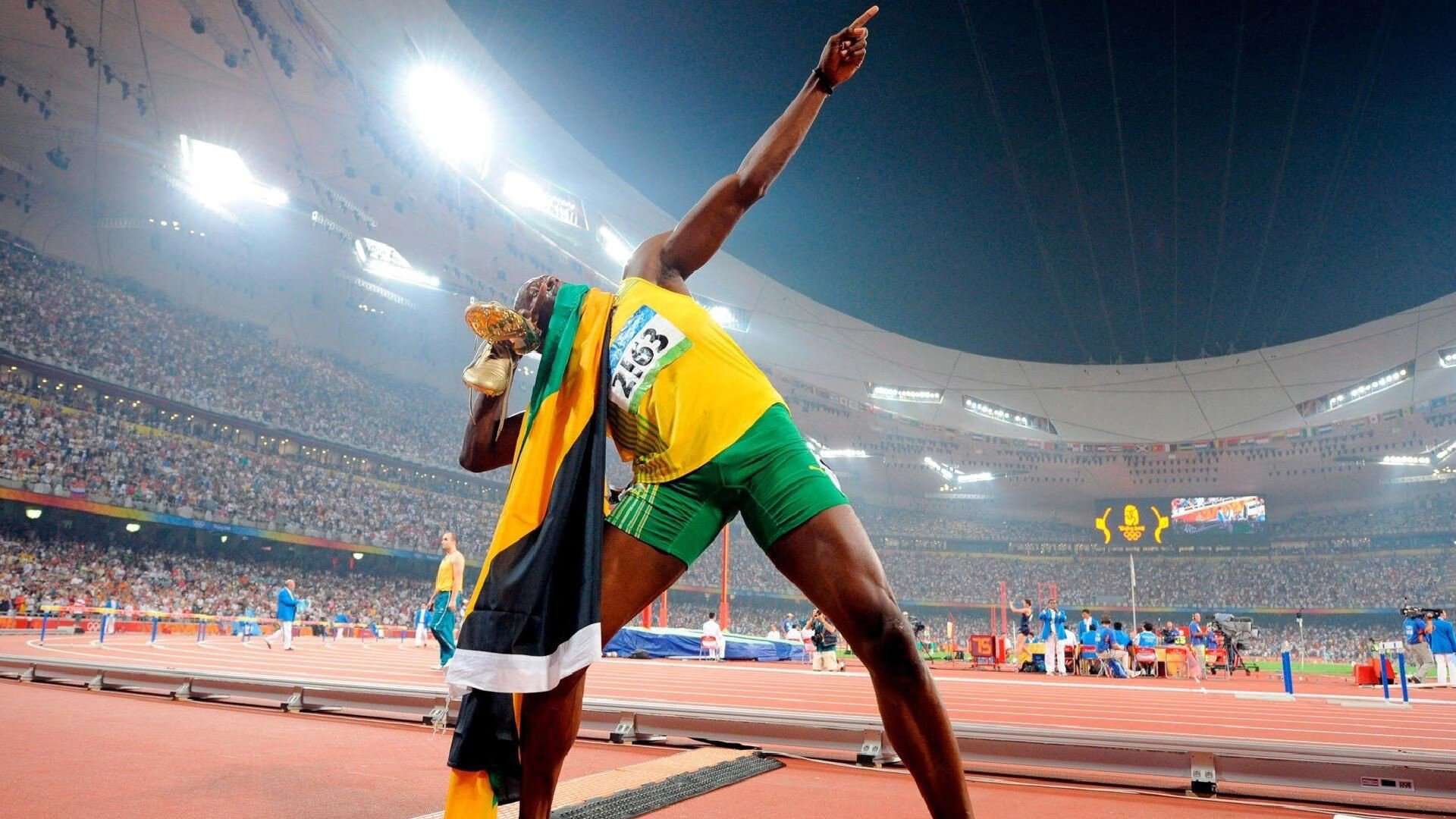 开云APP-女足比赛中，中国队员郑某实力出众，中国女足被球迷亲切的称为