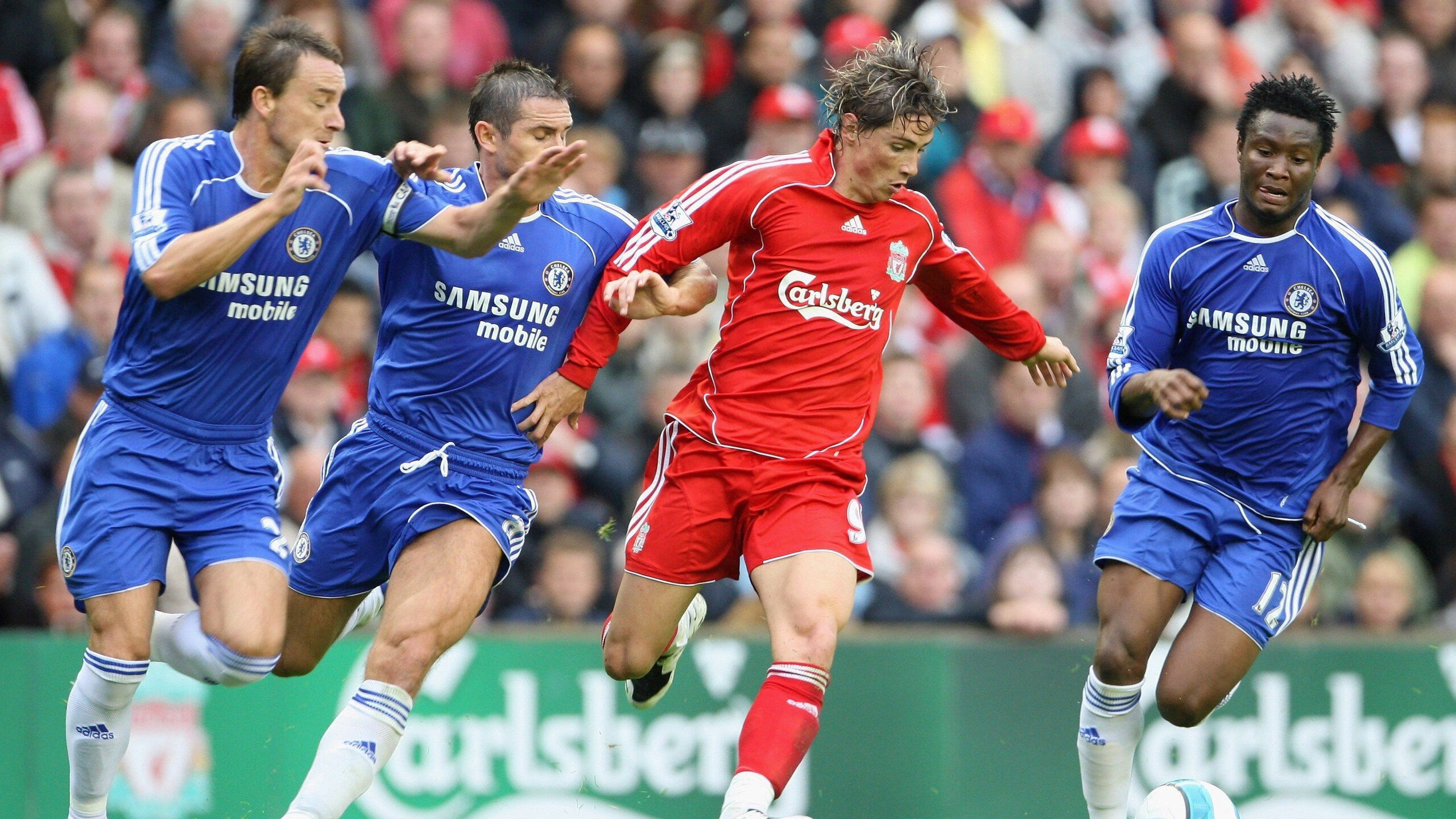 开云体育在线赛事直播-鲁能中场阻击对手，战术反击取分三分实现逆转，鲁能攻击群