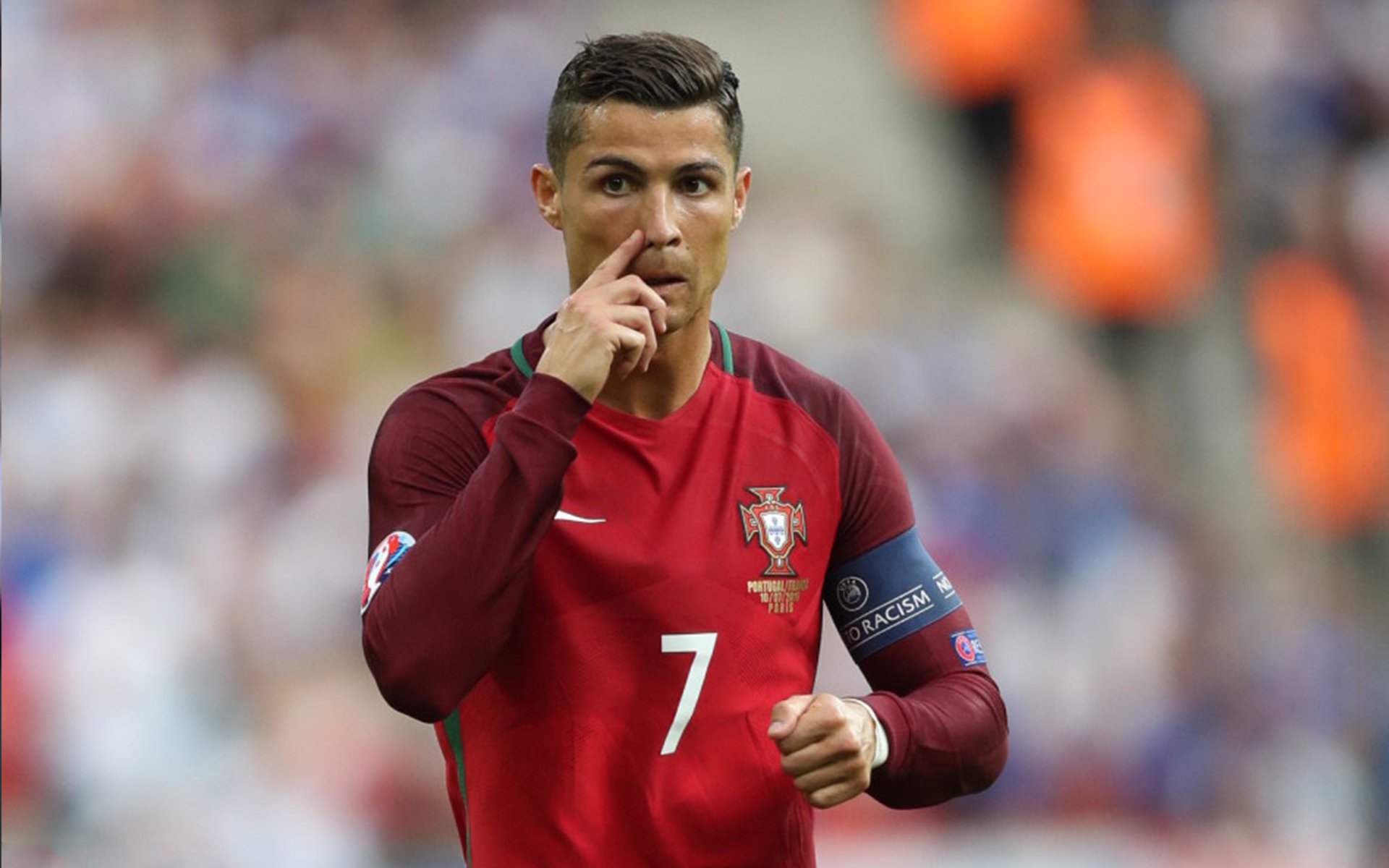 开云-中国足球文化短片上线加强球迷认同与情感连接，中国足球宣传片